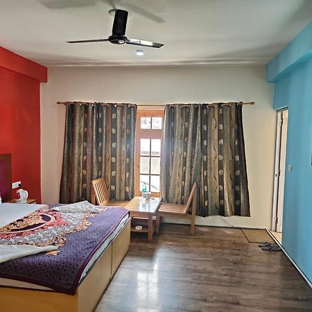 Tsaskan Hotel Leh Zewnętrze zdjęcie