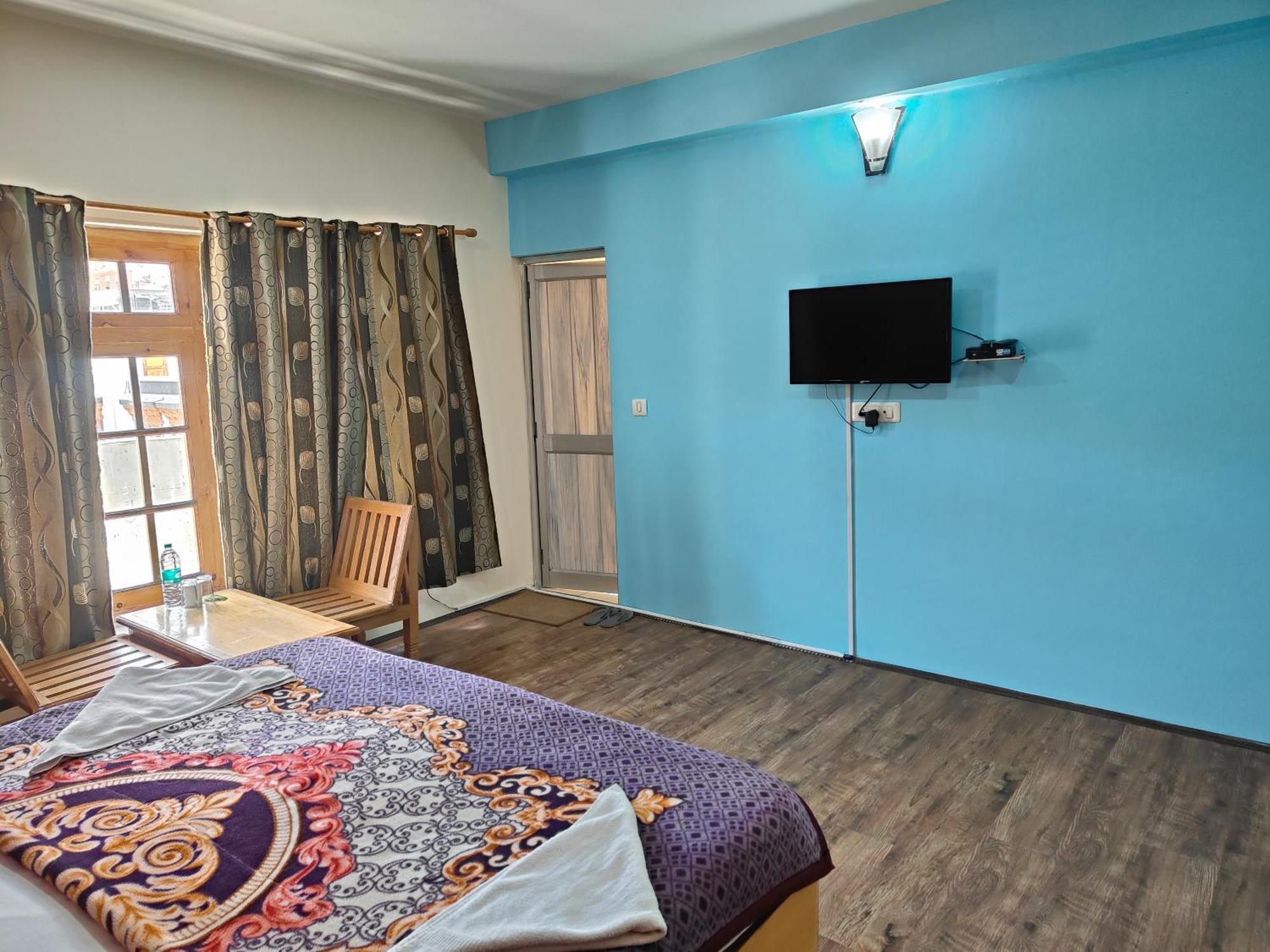 Tsaskan Hotel Leh Zewnętrze zdjęcie
