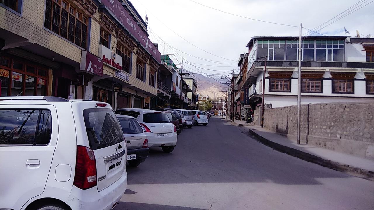 Tsaskan Hotel Leh Zewnętrze zdjęcie